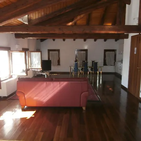 Ca' D'oro Panzió Mestre